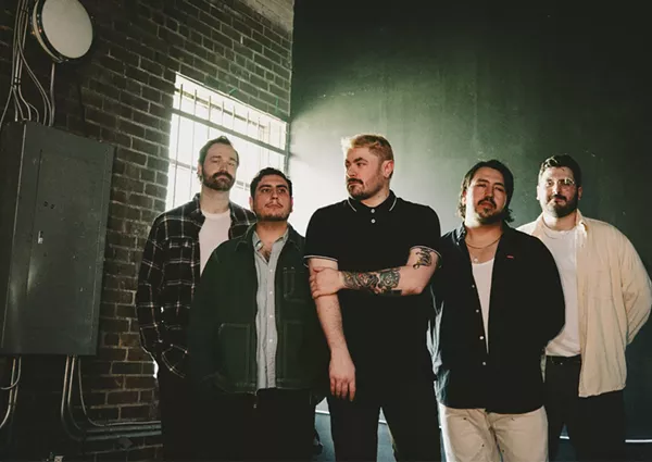 Image: Free Throw - Moments Before The Wind Tour