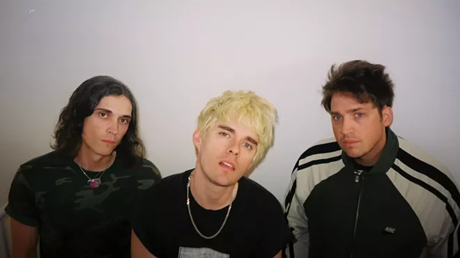 Image: WATERPARKS - THE (ALMOST) NO BARRICADE TOUR