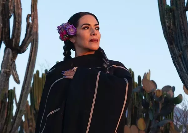 Image: Lila Downs - Dia de Muertos